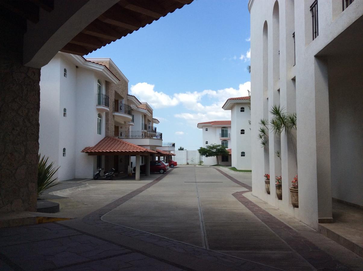 Hotel Fuerte Real Ciudad Guzman Exterior photo